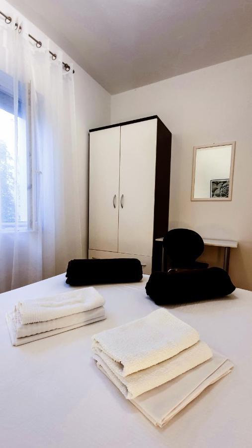 Radenka Zafron Apartment Vodice Exterior foto